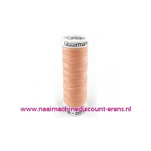 Gutermann naaigaren 165 (zalm roze) - 2051